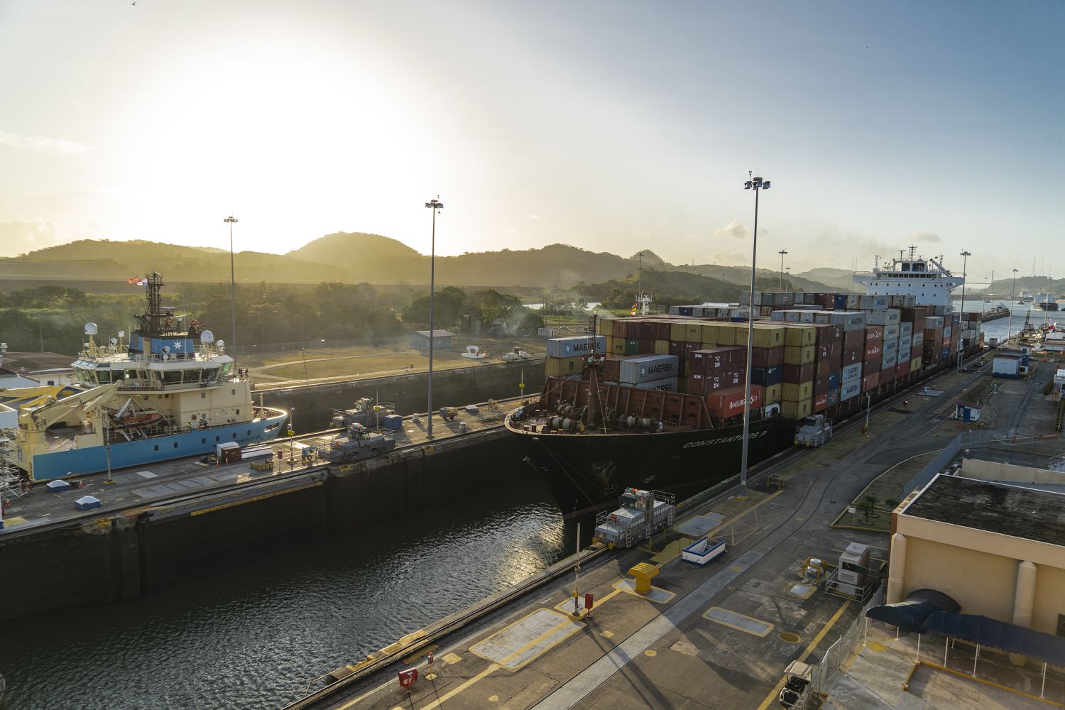 Sequías o agua en tromba: el clima ya desestabiliza el canal de Panamá