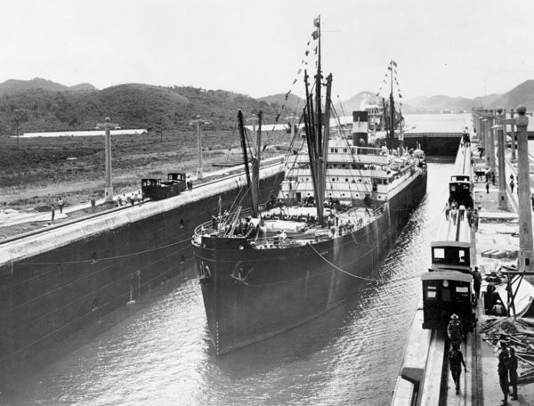 Historia en imágenes: 107 años del Canal de Panamá