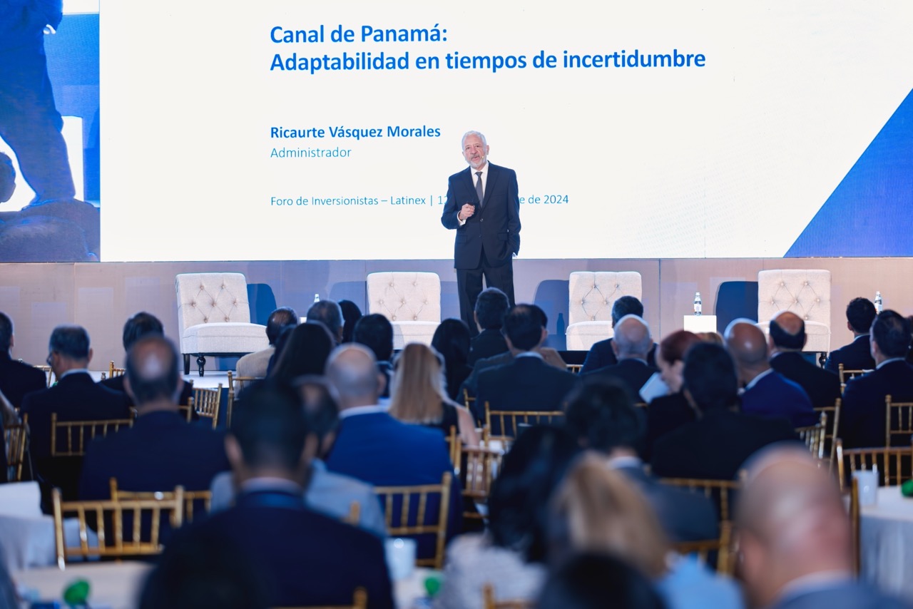 Canal de Panamá presenta estrategias operativas en el Foro Internacional de Inversionistas