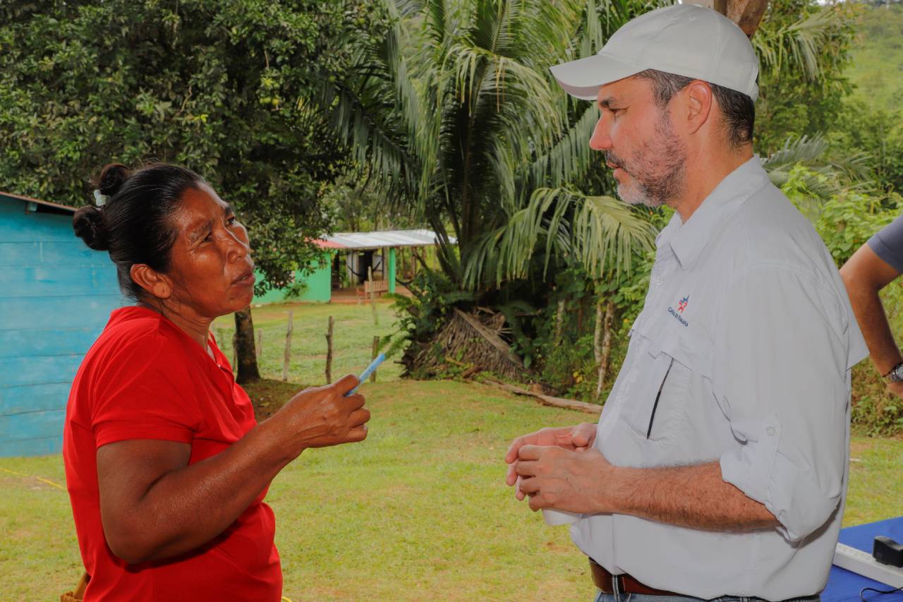 Canal de Panamá mantiene comunicación permanente con moradores de río Indio