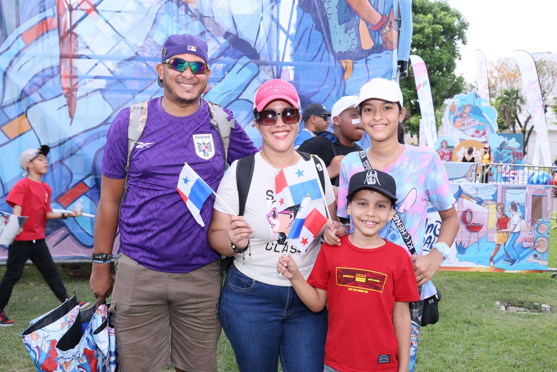 Cierra el Verano del Canal 2025 con masiva asistencia al Edificio de la ...