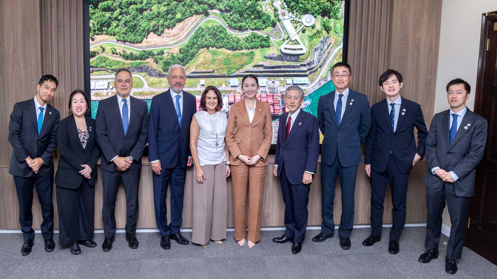 Delegación japonesa realiza visita al Canal de Panamá