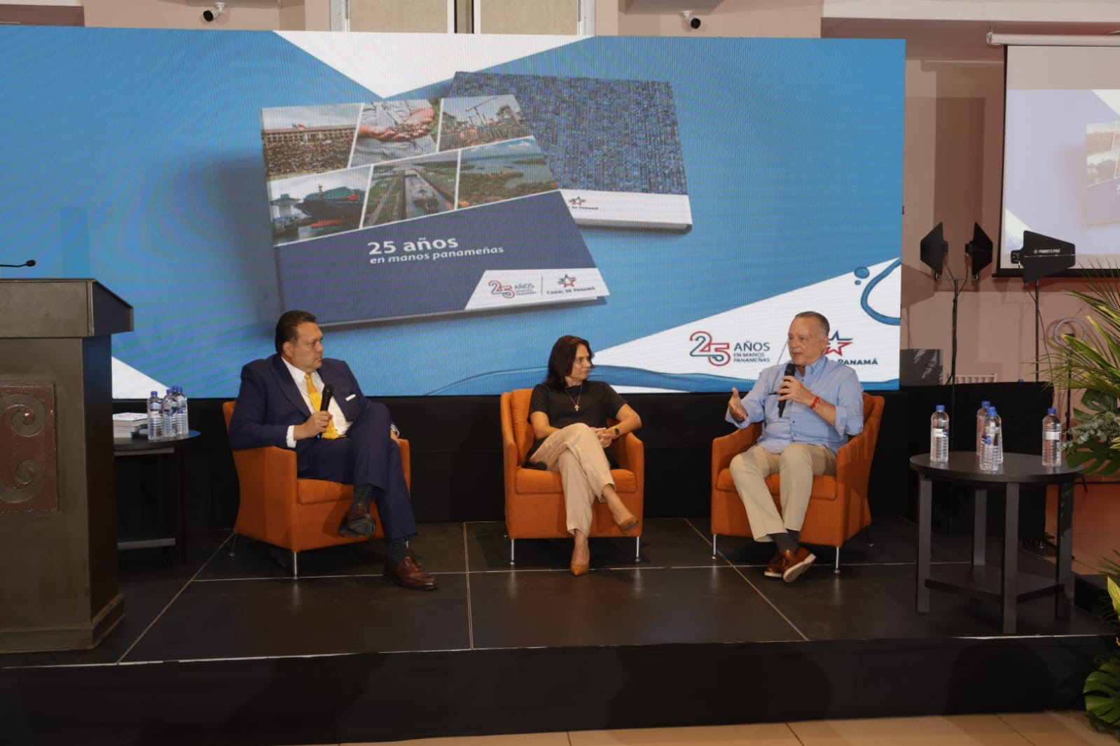 Canal de Panamá presenta su memoria institucional en Azuero