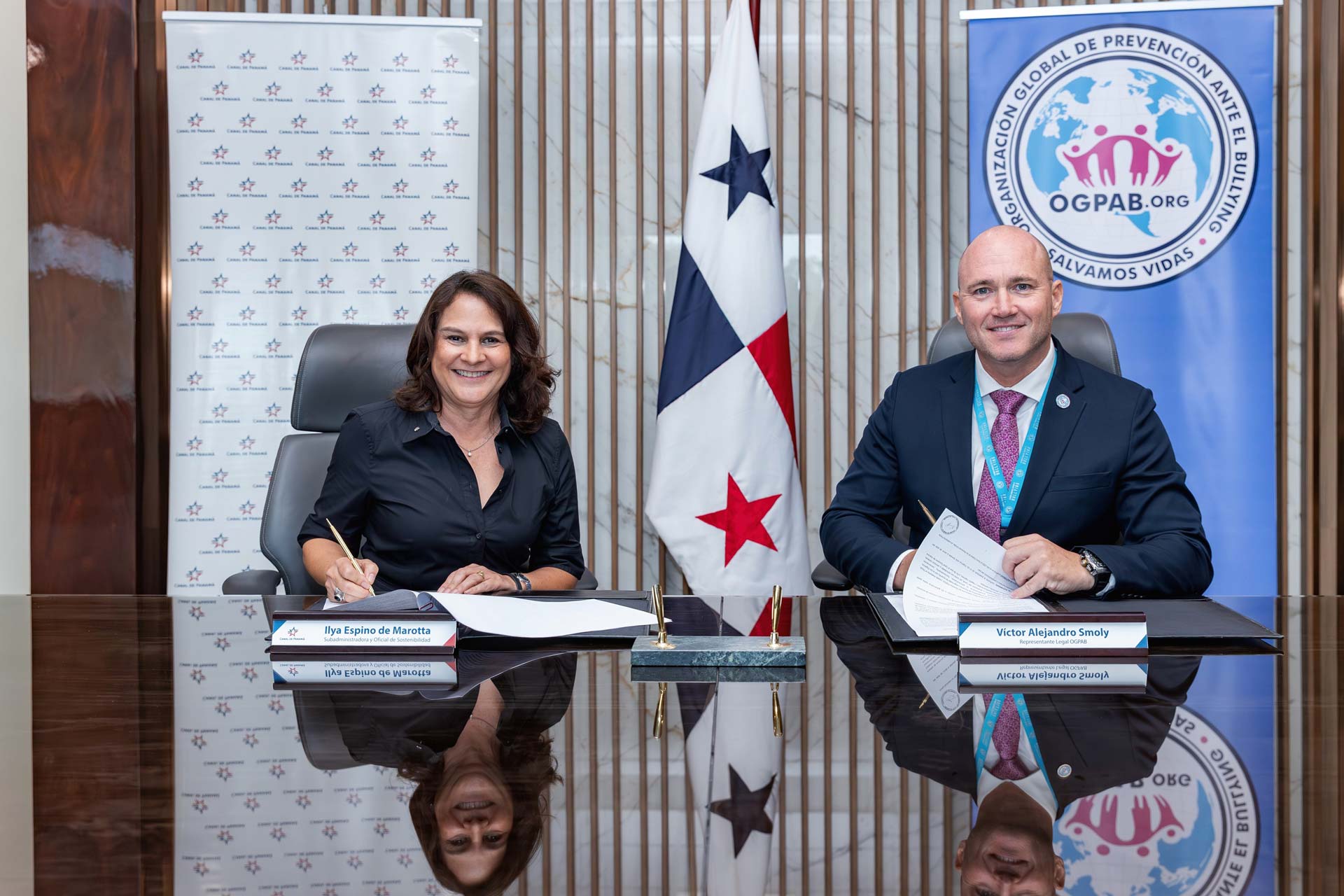 Canal de Panamá y OGPAB establecen alianza para promover entornos educativos seguros y prevenir el acoso escolar