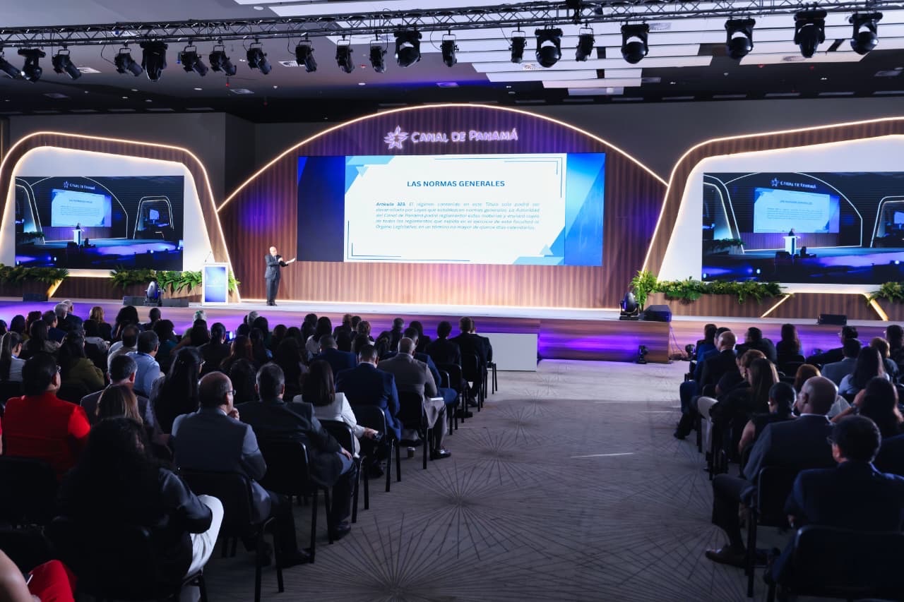 Canal de Panamá concluye análisis de base jurídica en Congreso Internacional de Derecho del Canal