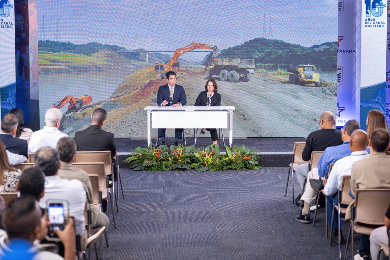 Canal de Panamá conmemora una década de la ampliación mirando al futuro